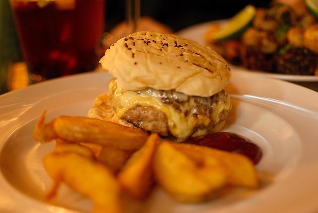 🍔 Bistro Salamander