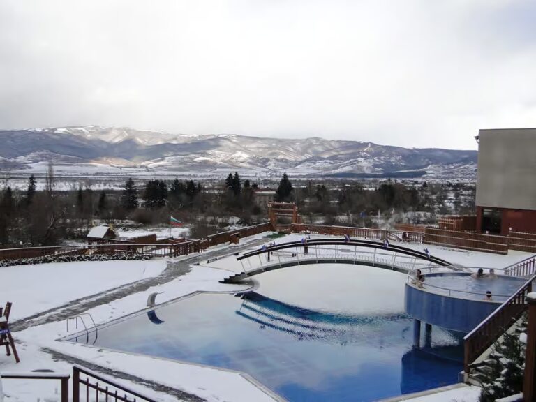 From Borovets: Thermal Pool Escape & Aqua Club Visit